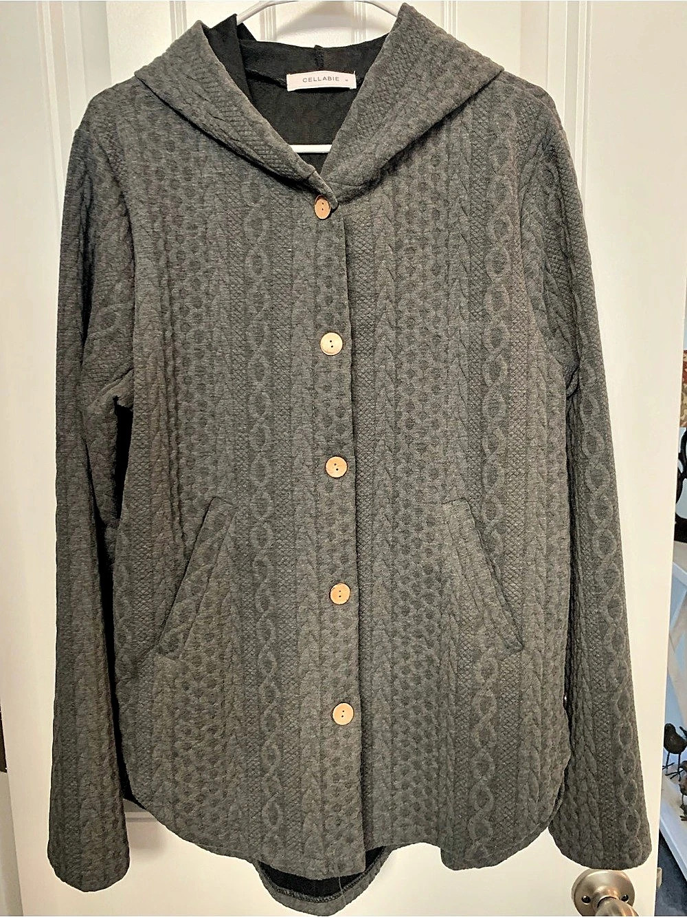 CELLABIE Cable Knit Hooded Jacket Gray Size Medium NWT